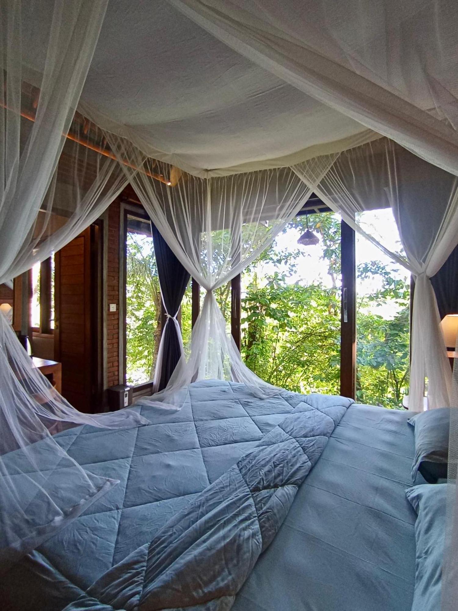 Anandinii River Lodge By Agata Sidemen  Room photo
